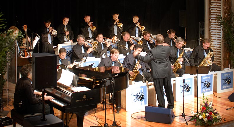 Picture of Compaq Big Band